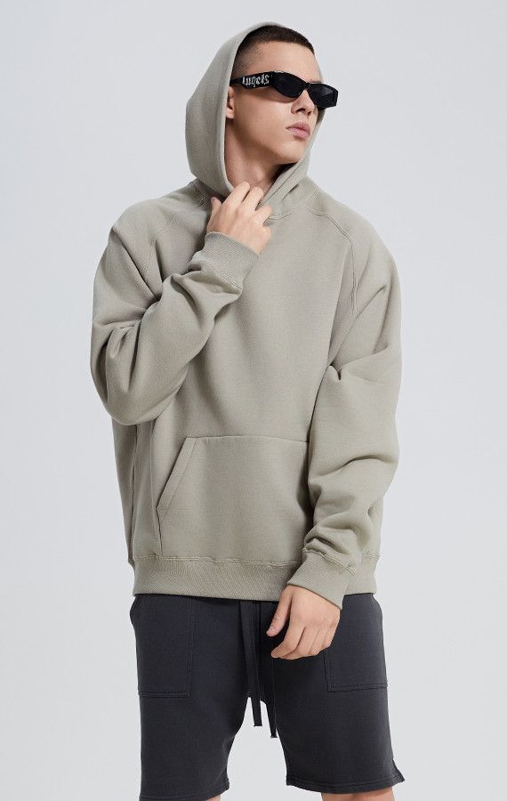 DROP SHOULDER HOODIE