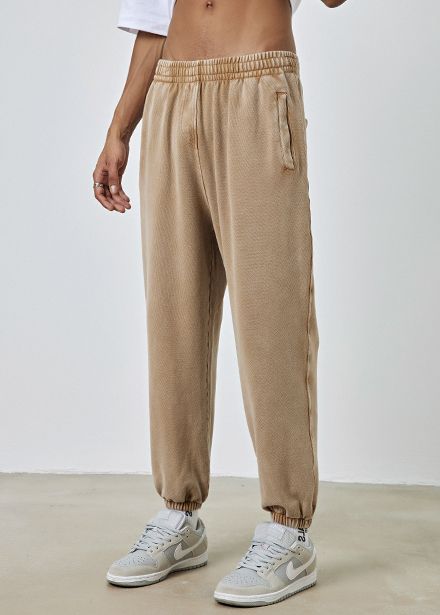 jogger pants