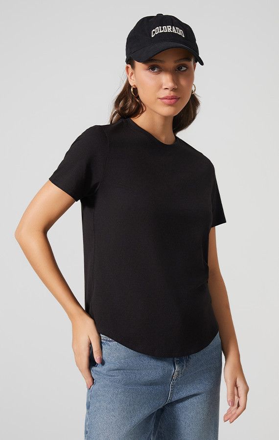 WOMEN'S T-SHIRT