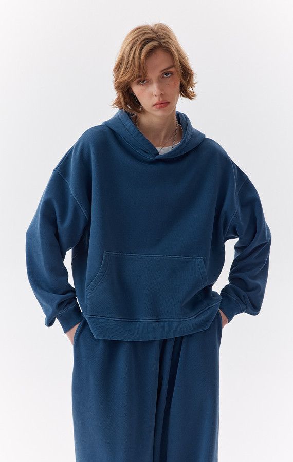 WOMEN'S HOODIES