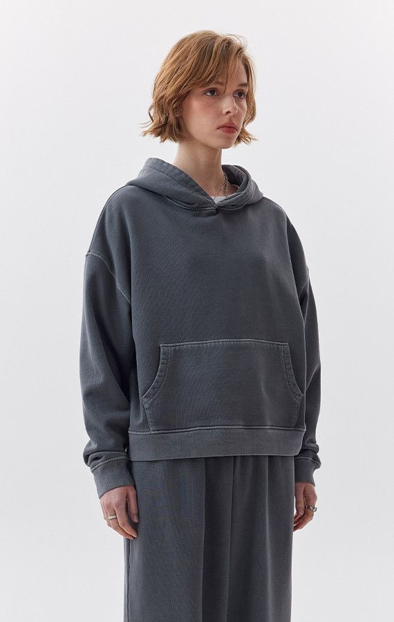 WOMEN'S HOODIES