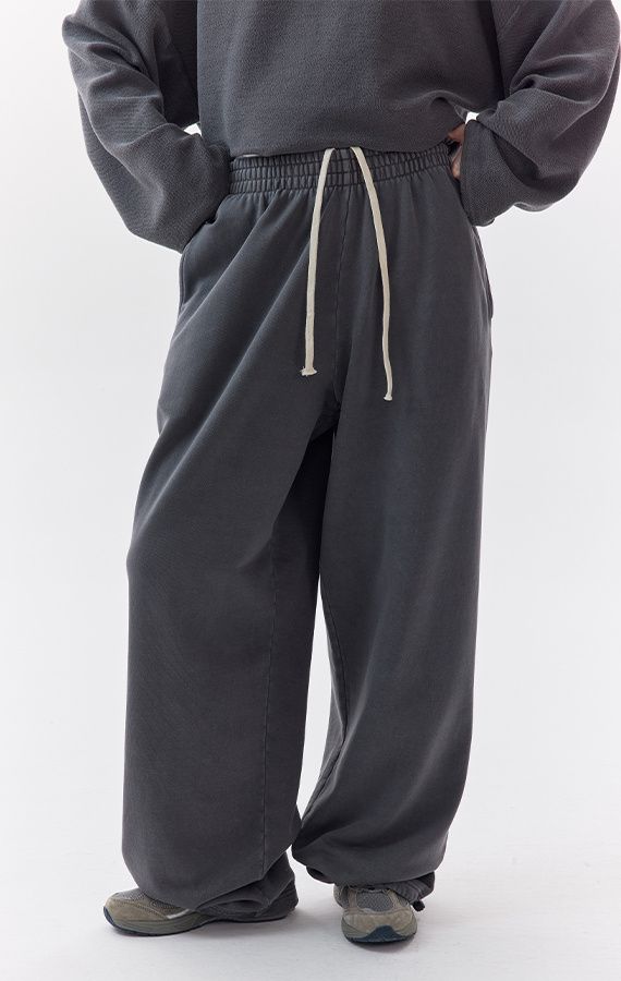 WOMEN'S SWEATPANTS